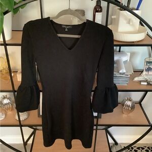 Romeo & Juliet Couture Black Long Sleeve Dress